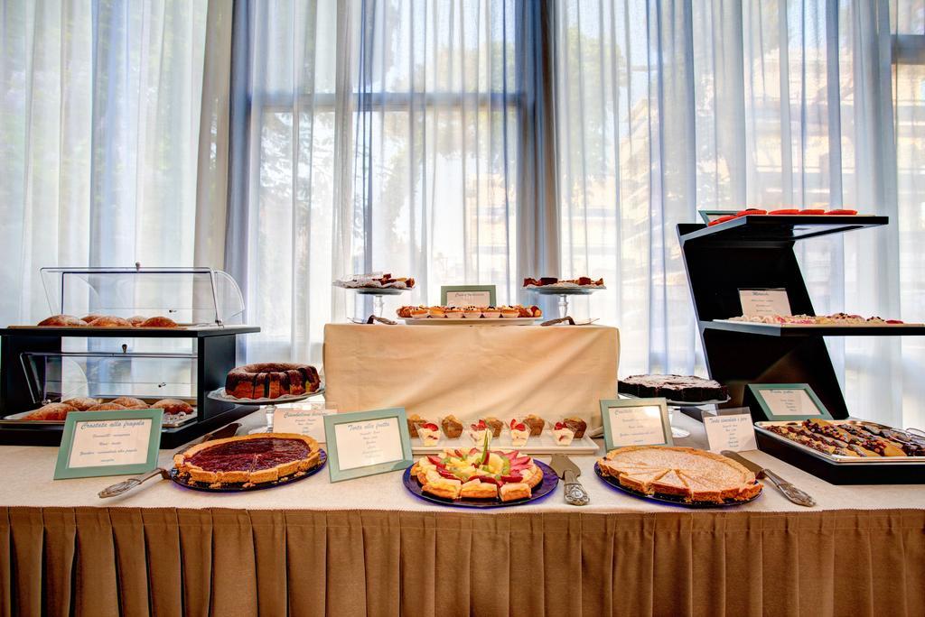Hotel Cimarosa リッチョーネ エクステリア 写真